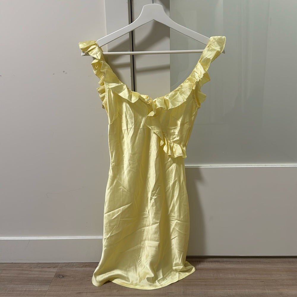 Yellow mini dress.